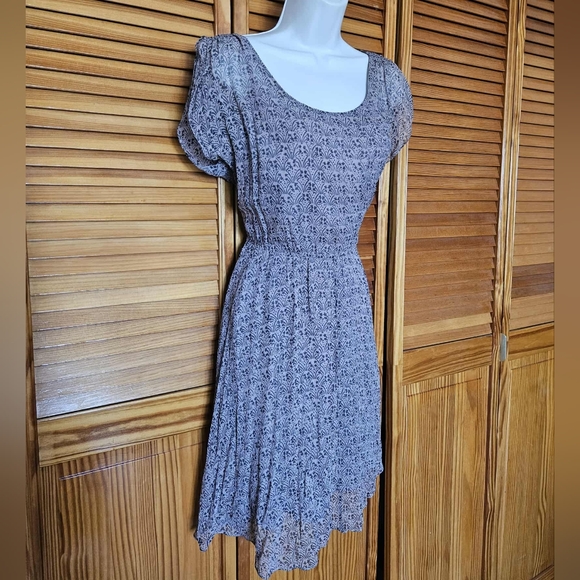 Club Monaco brown nude dress sz 8 - Picture 15 of 16